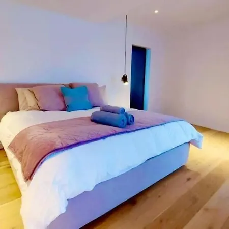 아파트 Stunning Beachfront In St Julians